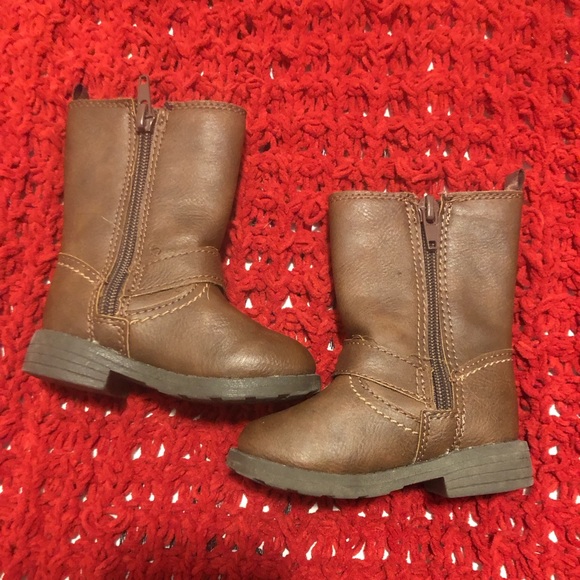 Carter’s Jen fashion boot - Picture 3 of 6